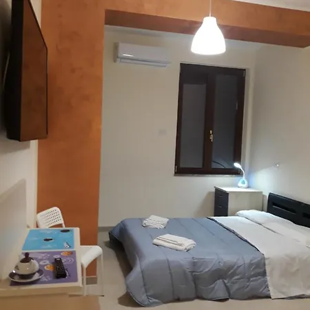 Apartment F&l A
